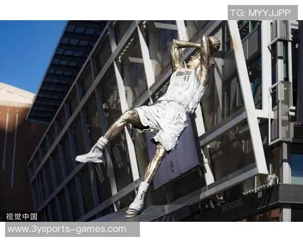 独行侠与诺维茨基共同揭幕家乡第4座翻新球场展现篮球魅力 独行侠与诺维茨基共同揭幕家乡第4座翻新球场展现篮球魅力