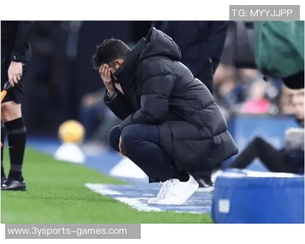 曼联前景堪忧齐尔克泽在阿莫林战术下难寻立足之地