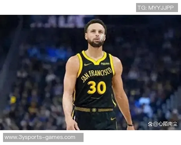 克莱崇拜的4号秀展现多面才华获库里认可非同寻常